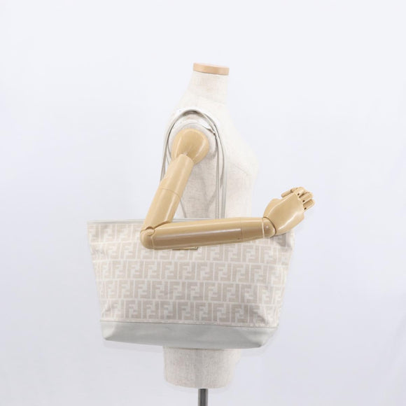 FENDI Zucca Canvas Tote Bag Beige Gold Auth ka1157