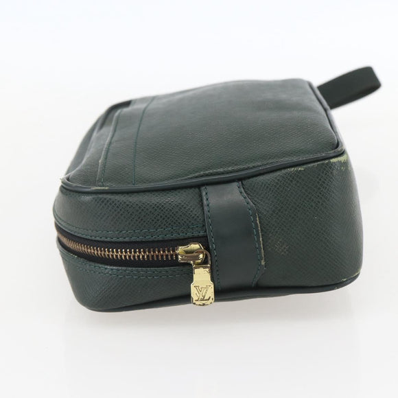 LOUIS VUITTON Taiga Karga Clutch Bag Epicea M30814 LV Auth ka1191