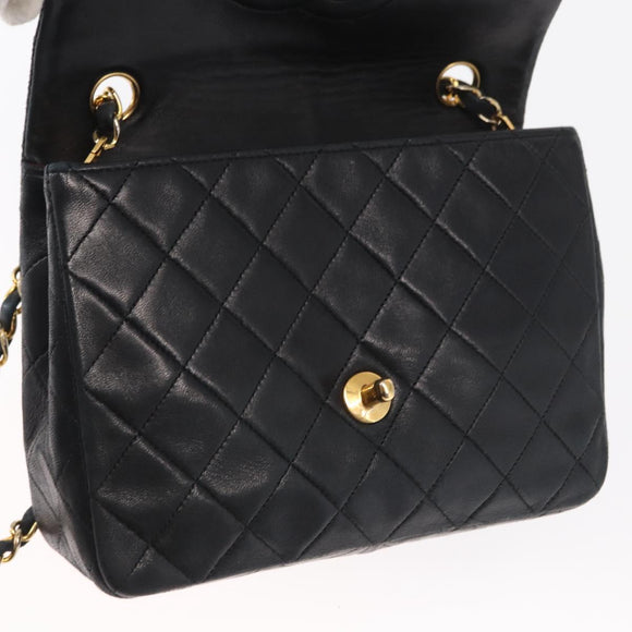 CHANEL Matelasse 20 Chain Shoulder Bag Lamb Skin Black Gold CC Auth ka1223SAV