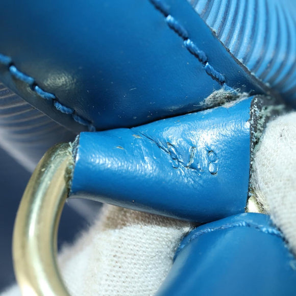 LOUIS VUITTON Epi Petit Noe Shoulder Bag Blue M44105 LV Auth ka1266