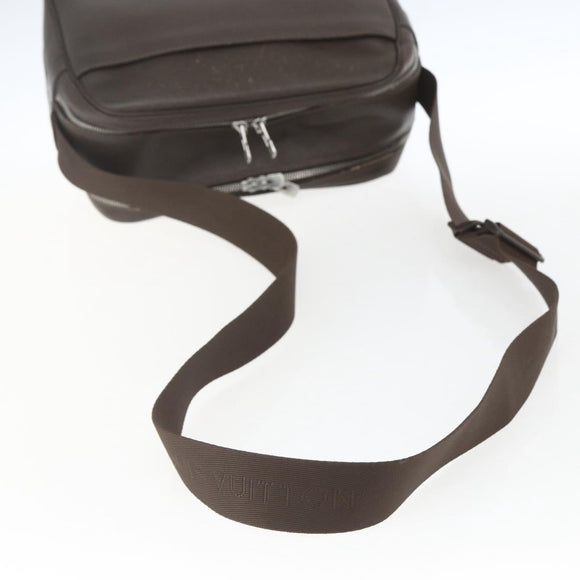 LOUIS VUITTON Taiga Reporter PM Shoulder Bag Grizzly M30158 LV Auth ka1358