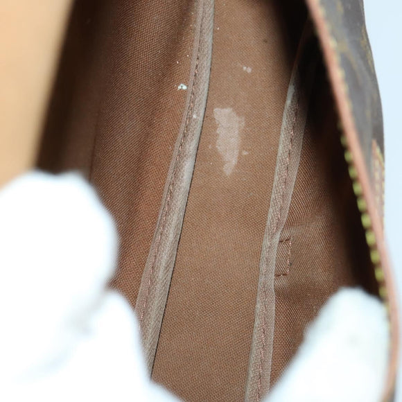 LOUIS VUITTON Monogram Saumur 30 Shoulder Bag M42256 LV Auth ka1380