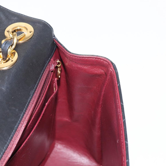 CHANEL Big Matelasse 30 Chain Shoulder Bag Lamb Skin Black Gold CC Auth ka1400V