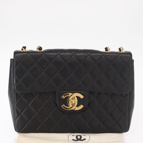 CHANEL Big Matelasse 30 Chain Shoulder Bag Lamb Skin Black Gold CC Auth ka1400V