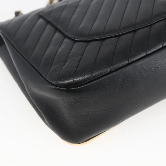 CHANEL V Stitch Chevron Chain Shoulder Bag Lamb Skin Black Gold CC Auth ka1483SAM