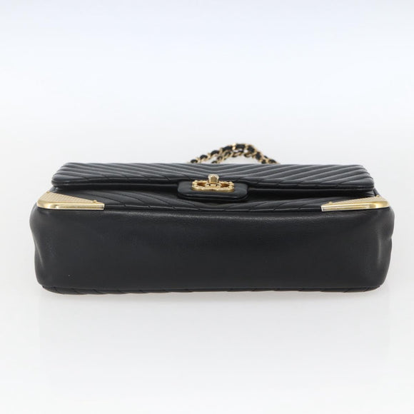 CHANEL V Stitch Chevron Chain Shoulder Bag Lamb Skin Black Gold CC Auth ka1483SAM
