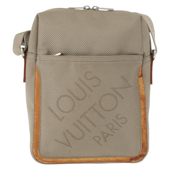 LOUIS VUITTON Damier Geant Sitadan Shoulder Bag Beige Sabre M93041 Auth ka1774