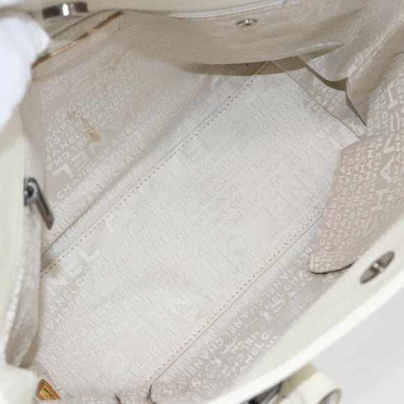 CHANEL Choco Bar Tote Bag Leather White Silver CC Auth ka1815