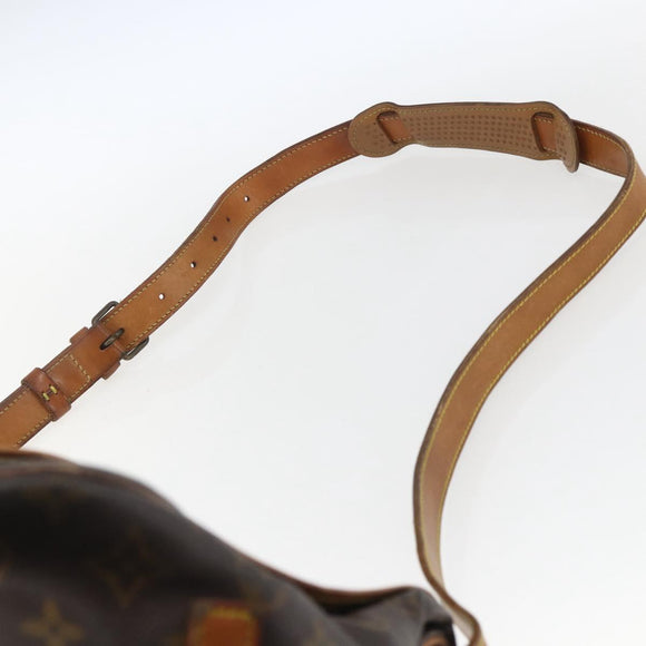 LOUIS VUITTON Monogram Saumur 35 Shoulder Bag M42254 LV Auth ka1823