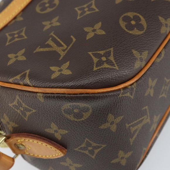 LOUIS VUITTON Monogram Blois Shoulder Bag M51221 LV Auth ka1840V