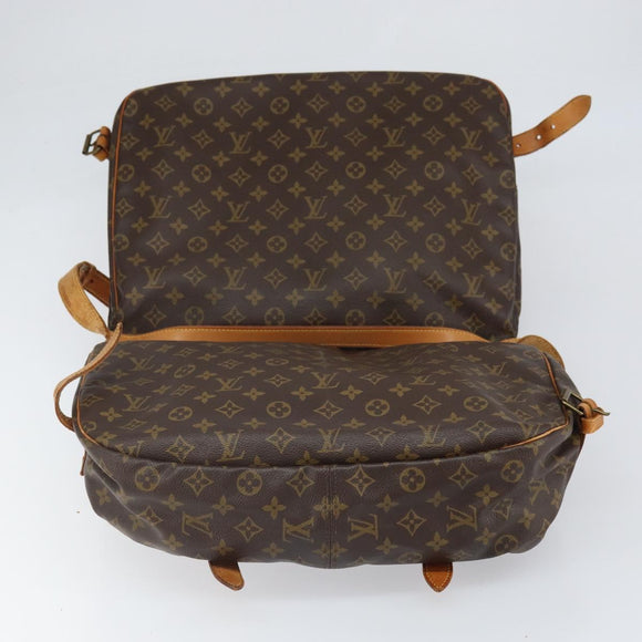 LOUIS VUITTON Monogram Saumur 43 Shoulder Bag M42252 LV Auth ka1863