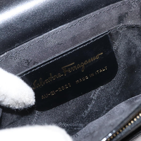 Salvatore Ferragamo Gancini Shoulder Bag Patent leather Gold Black Auth ka1897