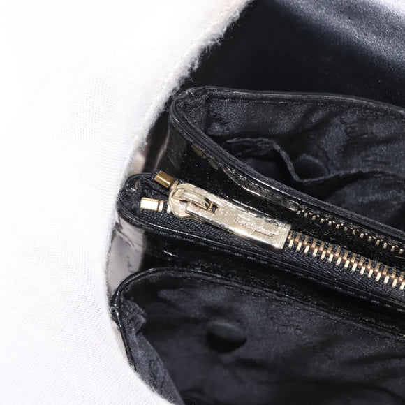 Salvatore Ferragamo Gancini Shoulder Bag Patent leather Gold Black Auth ka1897
