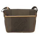 LOUIS VUITTON Damier Geant Petite Message Shoulder Bag Tail M93617 Auth ka226-2