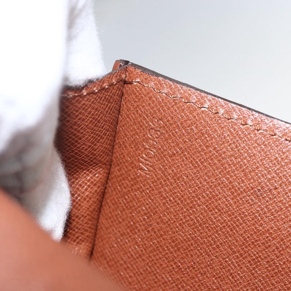 LOUIS VUITTON Monogram Porte Documents Bandouliere Bag M53338 LV Auth ka2282A