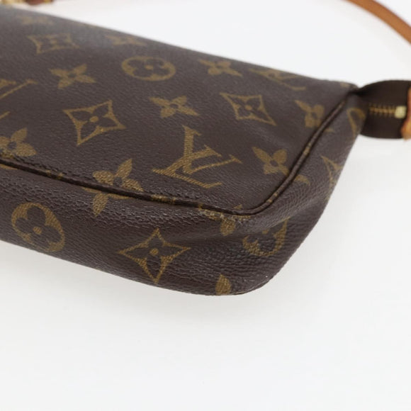 LOUIS VUITTON Monogram Pochette Accessoires Beutel M51980 LV Auth ka2338A