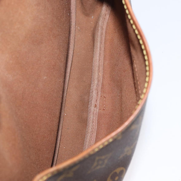 LOUIS VUITTON Monogram Saumur 30 Shoulder Bag M42256 LV Auth ka2544