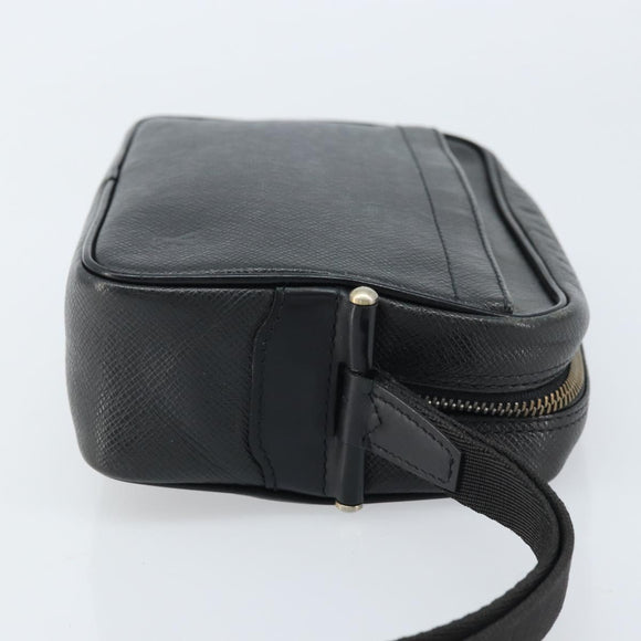 LOUIS VUITTON Taiga Karga Clutch Bag Ardoise M30812 LV Auth ka2832