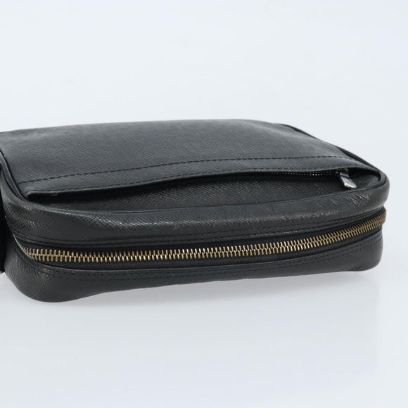 LOUIS VUITTON Taiga Karga Clutch Bag Ardoise M30812 LV Auth ka2832