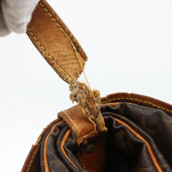 LOUIS VUITTON Monogram Saumur 35 Shoulder Bag M42254 LV Auth ka2882