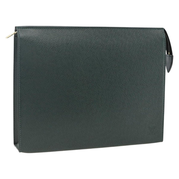 LOUIS VUITTON Taiga Poche Toilette 26 Pouch Epicea LV Auth ka3001