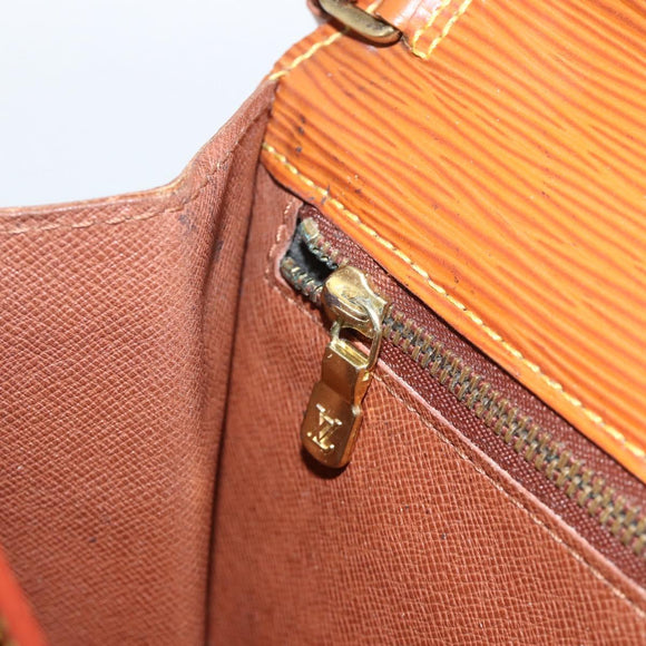 LOUIS VUITTON Epi Serie Dragonne Hand Bag Zipangu Gold M52618 LV Auth ka3076