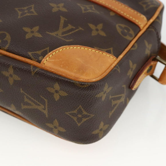 LOUIS VUITTON Monogram Trocadero 27 Shoulder Bag M51274 LV Auth ka3084