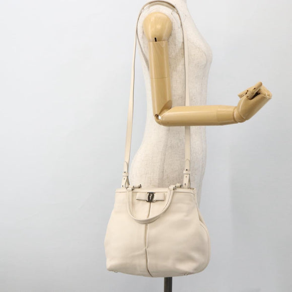 Salvatore Ferragamo Handtas Leer 2way Wit Zilver Auth ka3096A