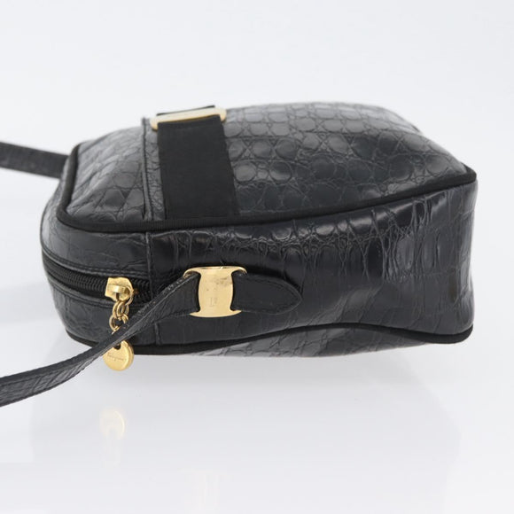 Salvatore Ferragamo Shoulder Bag Leather Black Gold Auth ka3122A