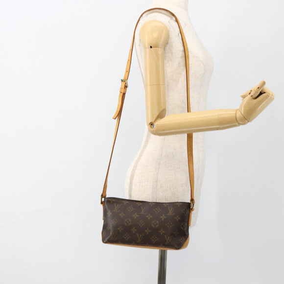 LOUIS VUITTON Monogram Trotteur Shoulder Bag M51240 LV Auth ka3179