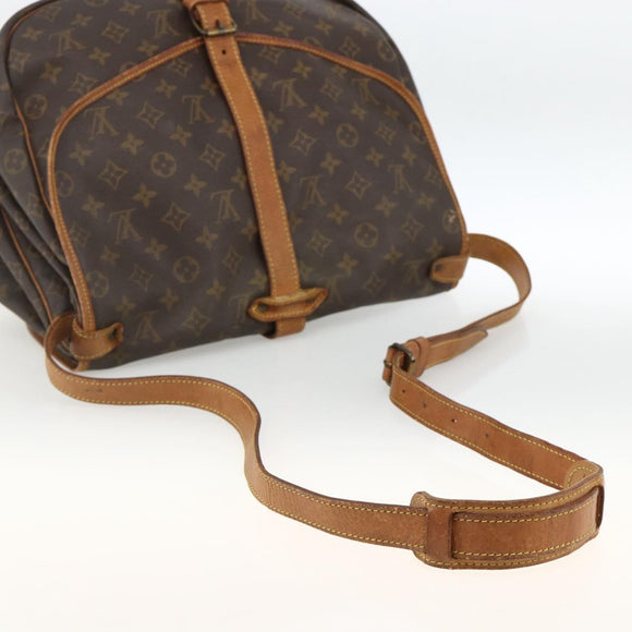 LOUIS VUITTON Monogram Saumur 35 Shoulder Bag M42254 LV Auth ka3182