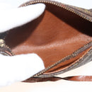 LOUIS VUITTON Monogram Papillon Pouch LV Auth ka3246-12