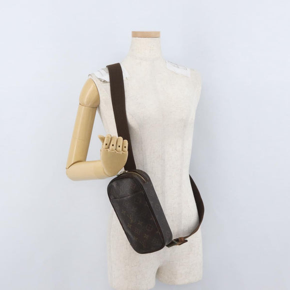 LOUIS VUITTON Monogram Pochette Gange Shoulder Bag M51870 LV Auth ka3268