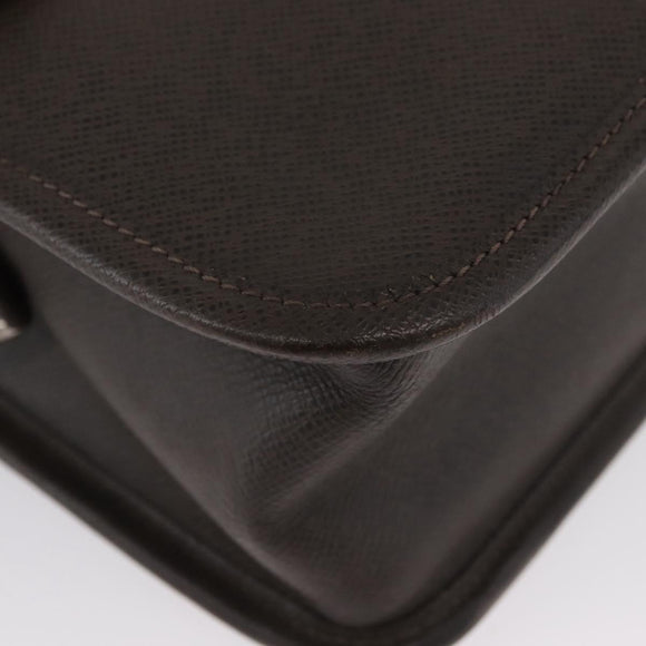 LOUIS VUITTON Taiga Alexei Shoulder Bag Grizzly M32478 LV Auth ka3370