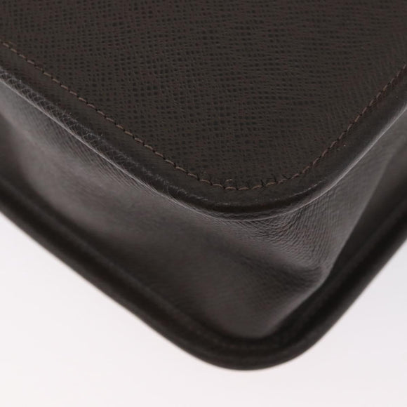 LOUIS VUITTON Taiga Alexei Shoulder Bag Grizzly M32478 LV Auth ka3370