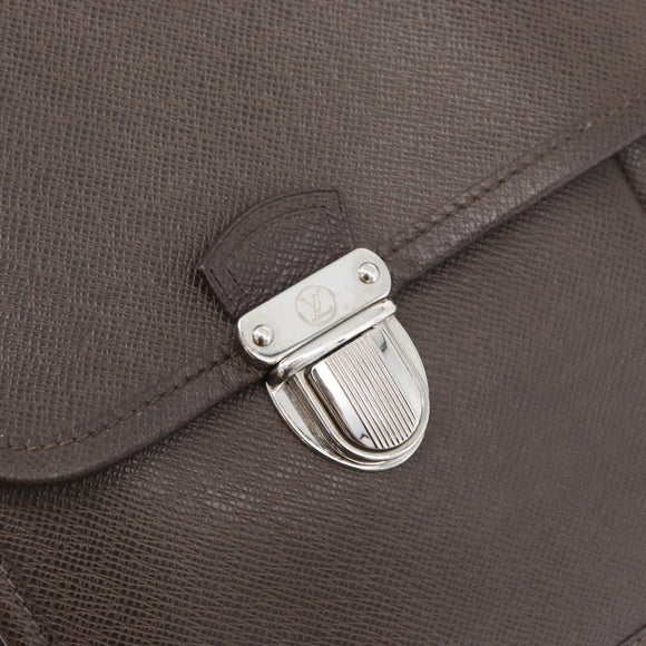 LOUIS VUITTON Taiga Alexei Shoulder Bag Grizzly M32478 LV Auth ka3370