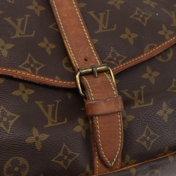 LOUIS VUITTON Monogram Saumur 35 Shoulder Bag M42254 LV Auth ka344