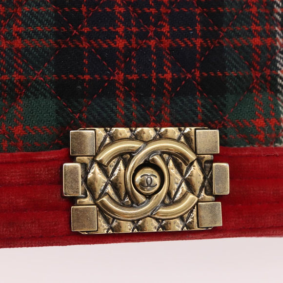 CHANEL Chain Matelasse Boy Chanel Shoulder Bag Canvas Red Gold CC Auth ka3474SAM