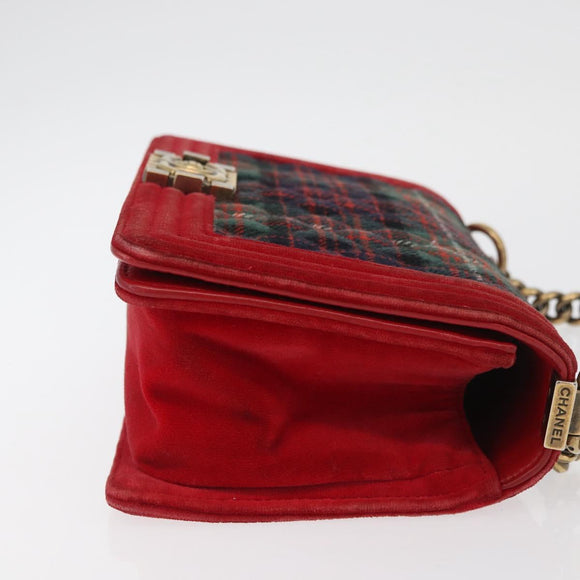 CHANEL Chain Matelasse Boy Chanel Shoulder Bag Canvas Red Gold CC Auth ka3474SAM