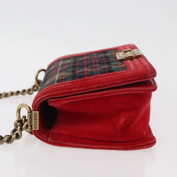 CHANEL Chain Matelasse Boy Chanel Shoulder Bag Canvas Red Gold CC Auth ka3474SAM