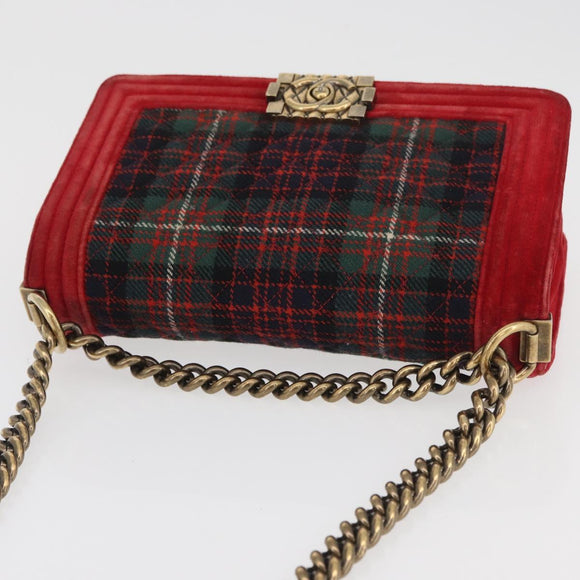 CHANEL Chain Matelasse Boy Chanel Shoulder Bag Canvas Red Gold CC Auth ka3474SAM