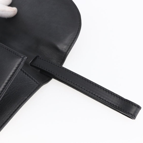 GUCCI Clutch Bag Leather Black Gold Auth ka351