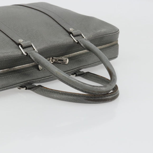 LOUIS VUITTON Taiga Porte Documents Voyage Bag Gracie M30640 LV Auth ka3587