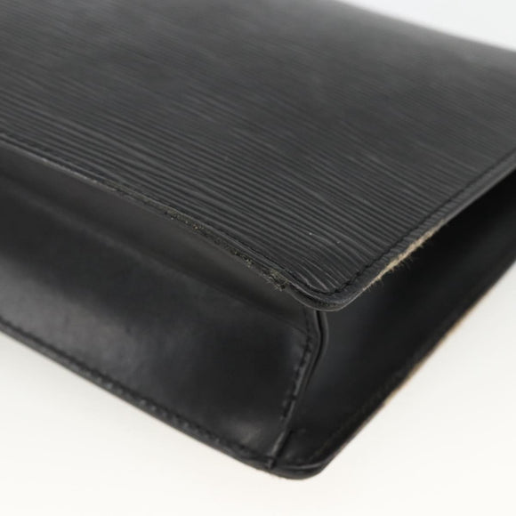 LOUIS VUITTON Epi Serie Dragonne Clutch Bag Black Noir M52612 LV Auth ka3605