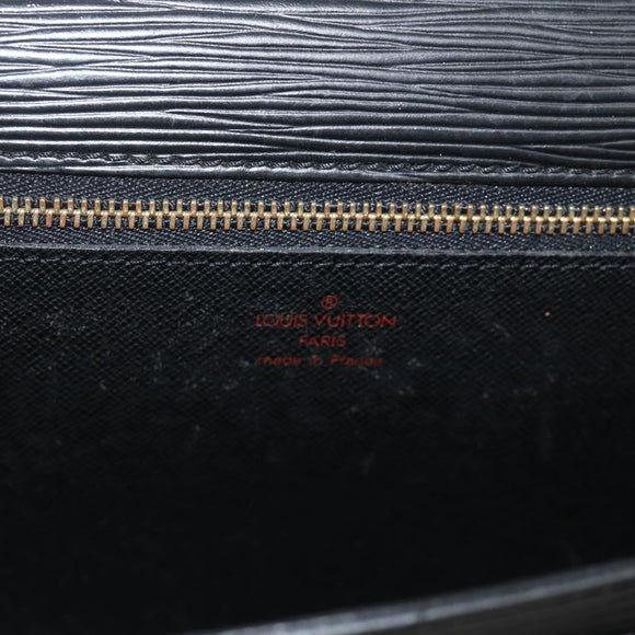 LOUIS VUITTON Epi Serie Dragonne Clutch Bag Black Noir M52612 LV Auth ka3605
