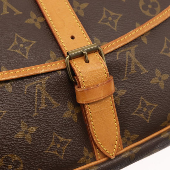 LOUIS VUITTON Monogram Saumur 35 Shoulder Bag M42254 LV Auth ka3718