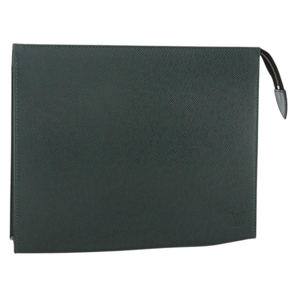 LOUIS VUITTON Taiga Poche Toilette 26 Pouch Epicea LV Auth ka3795