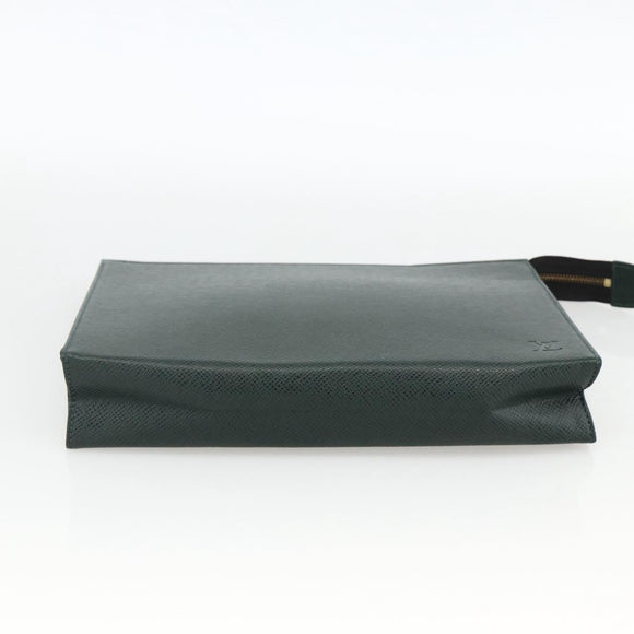 LOUIS VUITTON Taiga Poche Toilette 26 Pouch Epicea LV Auth ka3795