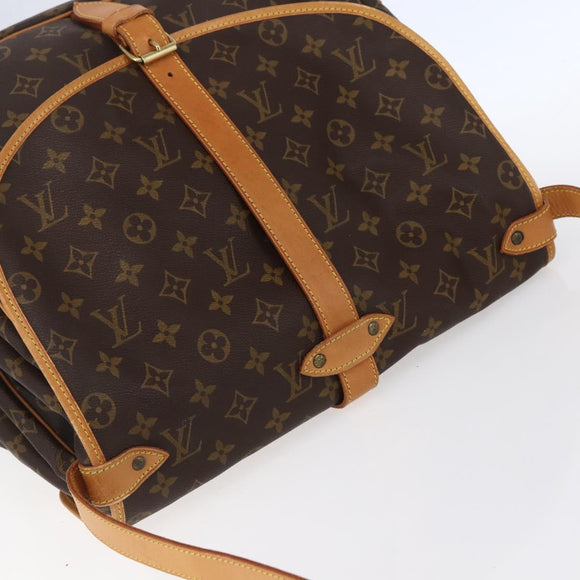 LOUIS VUITTON Monogram Saumur 35 Shoulder Bag M42254 LV Auth ka384