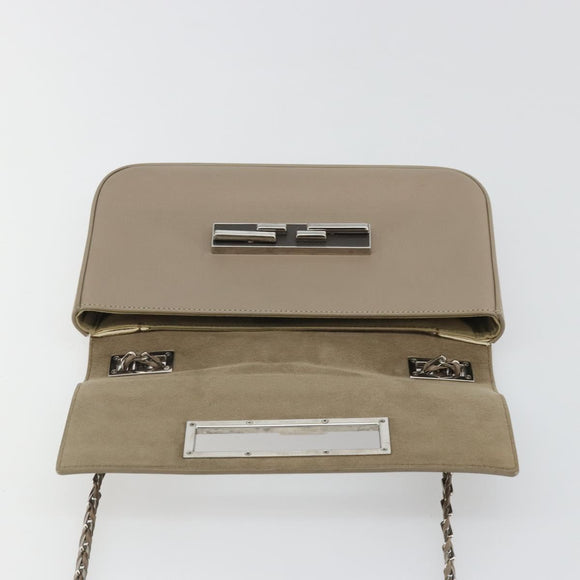 FENDI Chain Trebuquette Shoulder Bag Leather Beige Silver Auth ka3885A